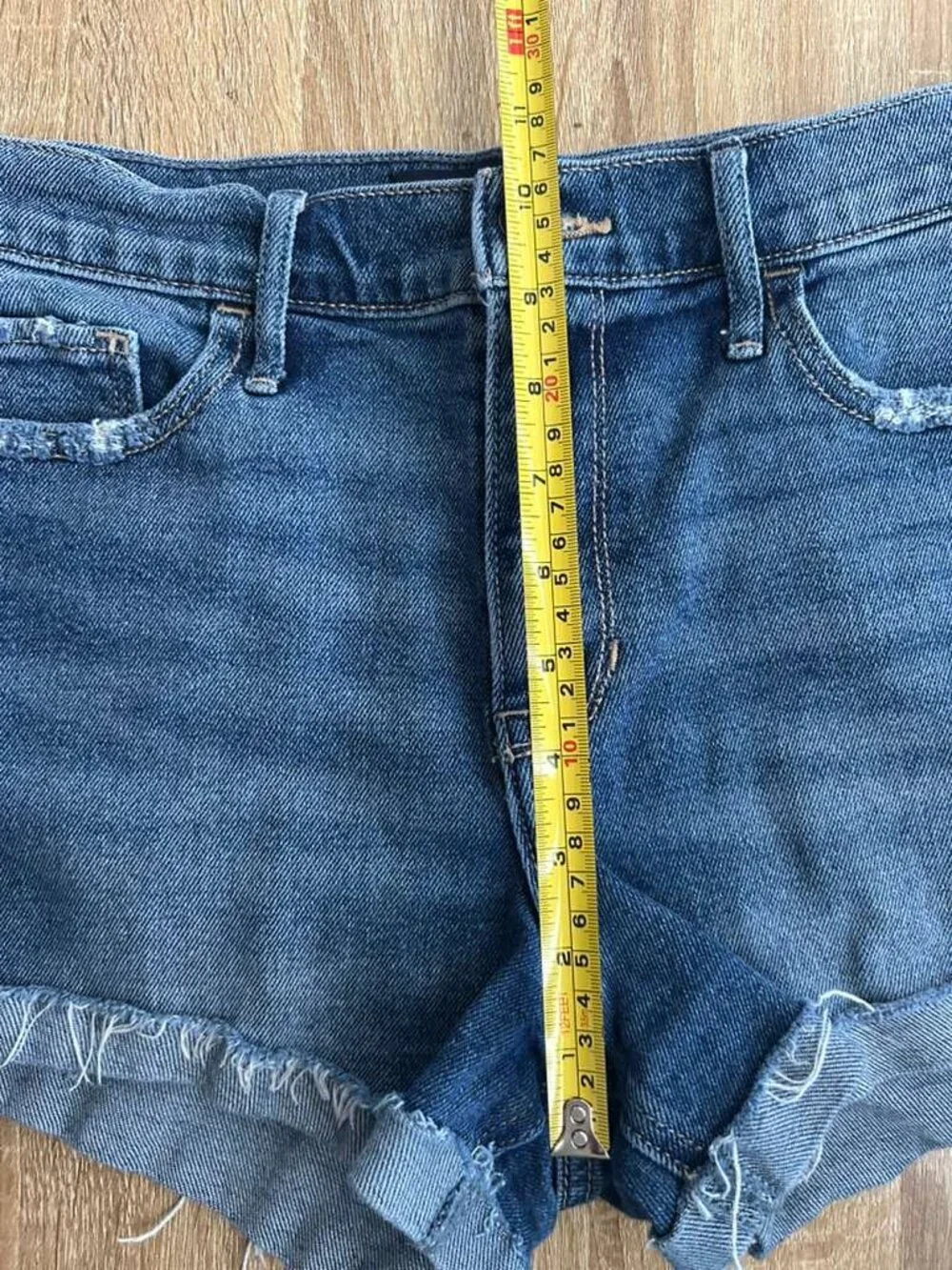 Hollister High Rise Denim Shorts W29 Blue Distressed Stretch - Picture 6 of 8